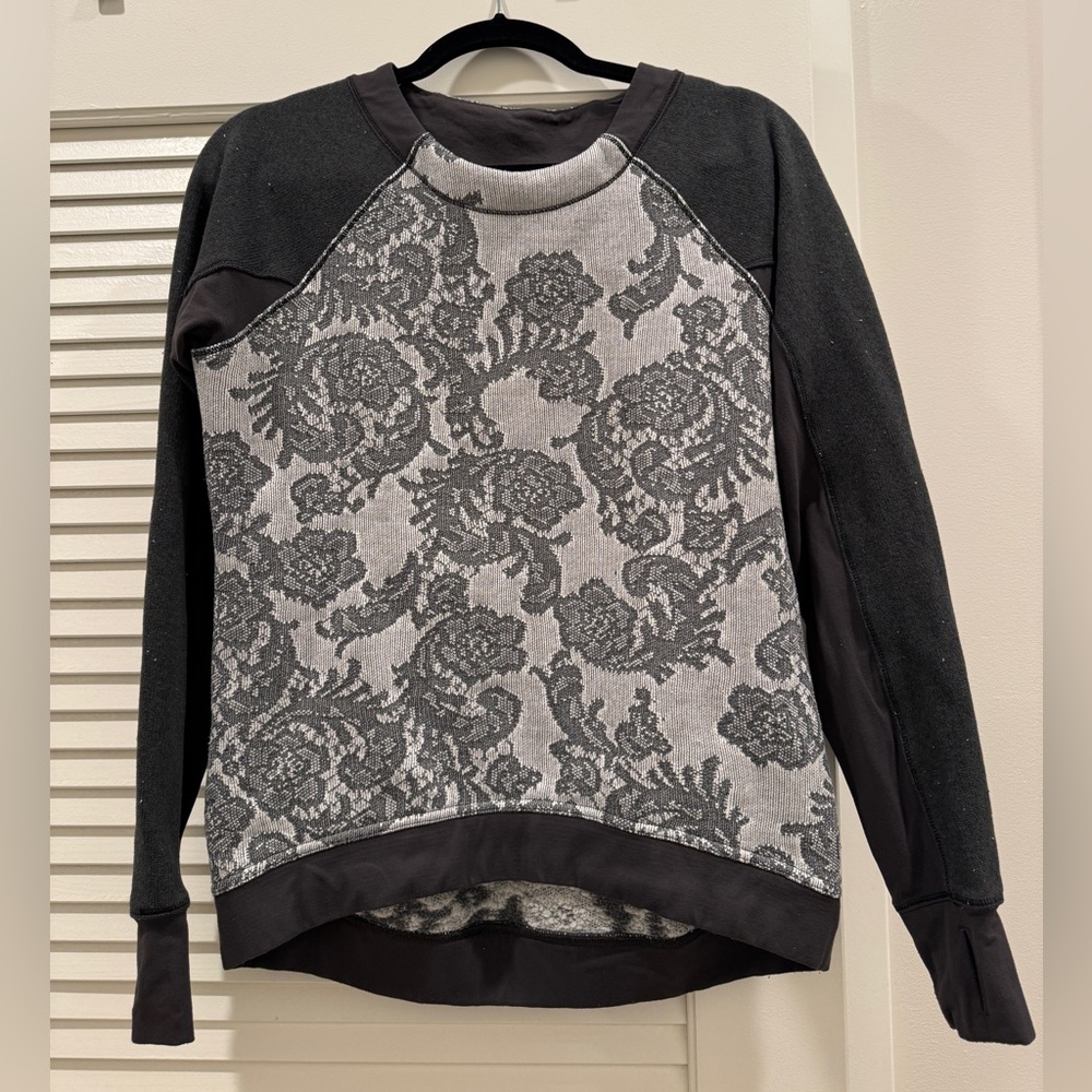 Lululemon Pullover - image 1
